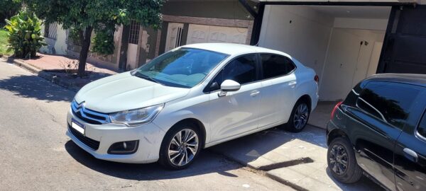 CITROEN C4 LOUNGE 1.6 THP FEEL AUTOMATICO 6 2016 133.400 KM - Imagen 2