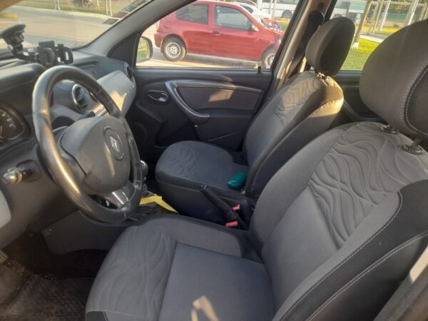 DUSTER 2.0 4X2 PRIVILEGE 2011 - 135.000 KM - Imagen 2