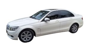 MERCEDES BENZ C 200 CGI BLUEEFFICIENCY AUT  2011 - 190.000 KM