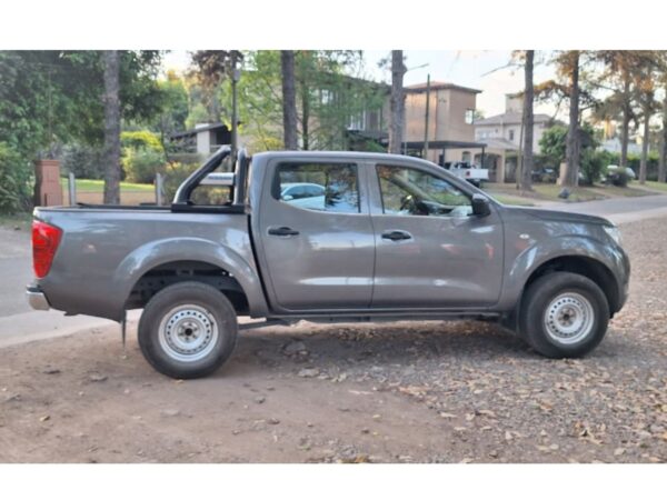 Nissan FRONTIER L/16 2.3 NP300 4X2 SE 2017 - 167.000 km - Imagen 4