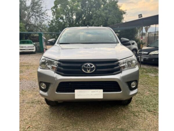 Toyota Hilux 2.4 DC 4X2 TDI DX  2021  75.000 Km - Imagen 3