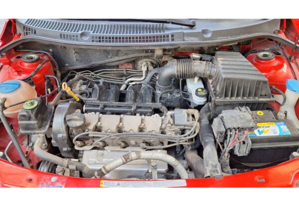 VW GOL TREND 1.6 5 P L/17 2017 94.474 KM - Imagen 13