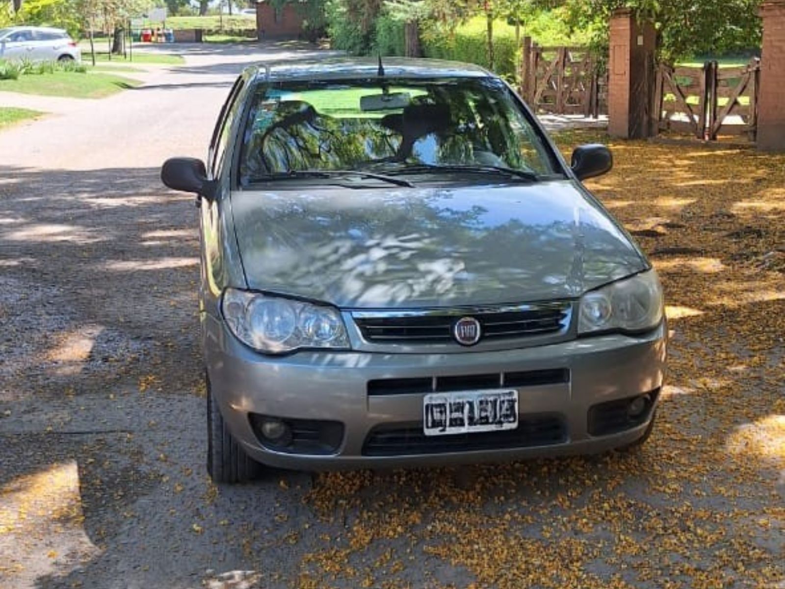z FIAT PALIO 1.4 5 P FIRE L/14 CONFORT SE 2016 146.640 KM - Imagen 3