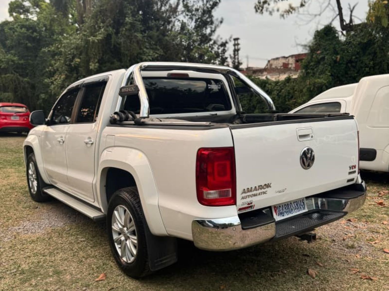 A1 VOLKSWAGEN AMAROK 20TD 4X4 DC HIGHLINE 180HP PK AT 2016 125.000 KM - Imagen 4