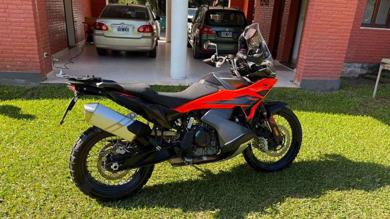 KTM 790 Adventure S 2026 - Imagen 9