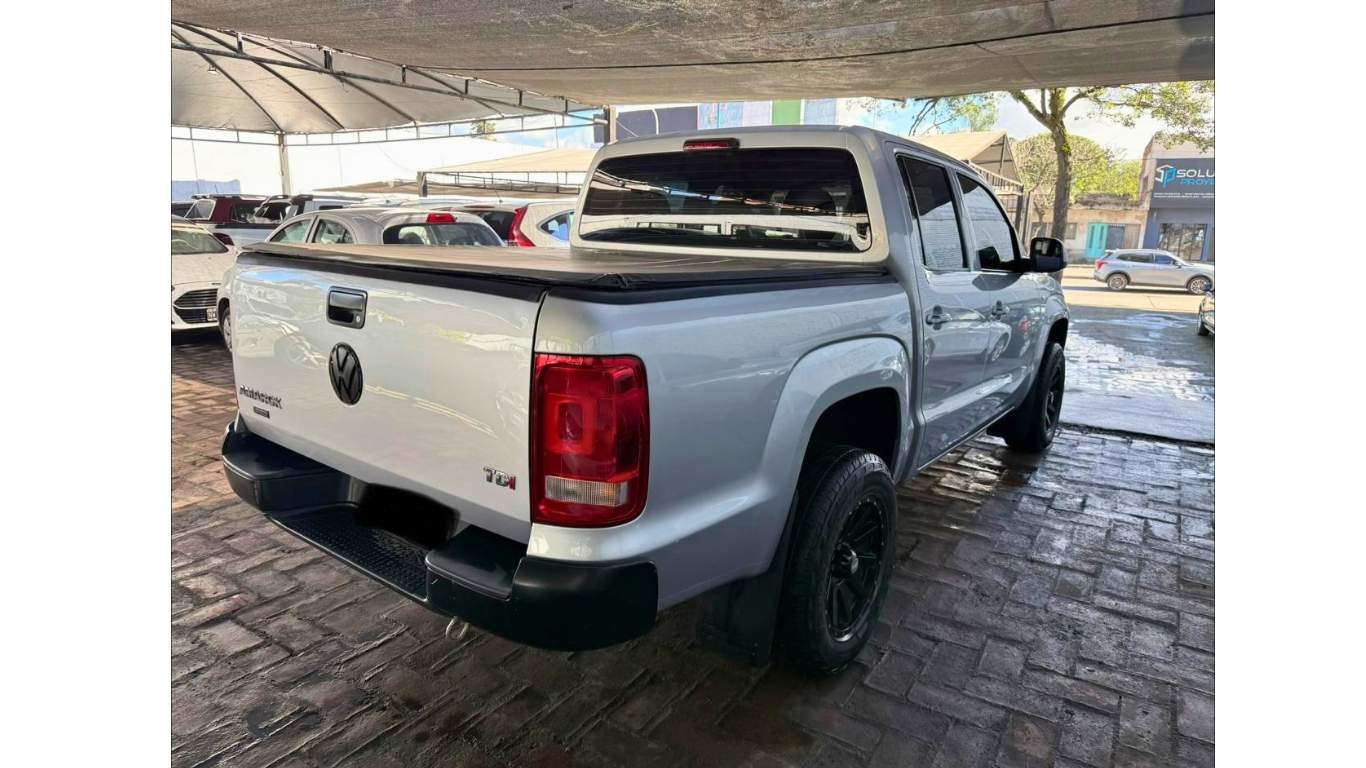 Volkswagen Amarok 2.0 TD 4x2 DC Starline 140 HP 2016 - Imagen 8
